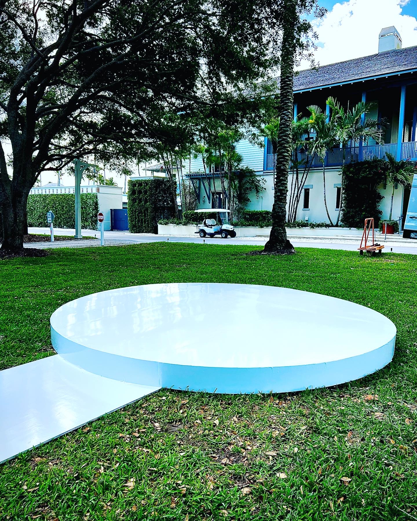 6.5Mil White Removable (Bubble Free) Dance Floor Wrap Vinyl - Image 7